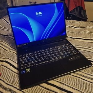 MINT CONDITION | Acer Predator Helious Neo 16 | Black Gaming Laptop | 16 Inch